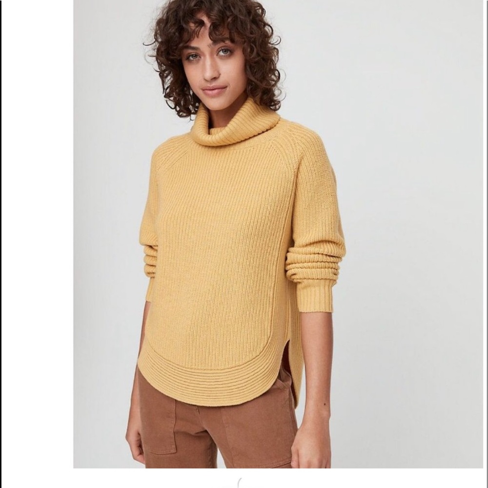 Aritzia Wilfred Free Asianna turtleneck wool sweater in goldfield yellow size S